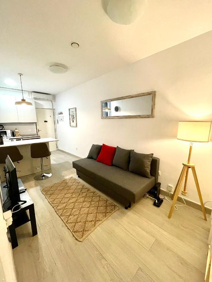 Stylish One Bedroom Flat In The Heart Of Madrid Exterior photo